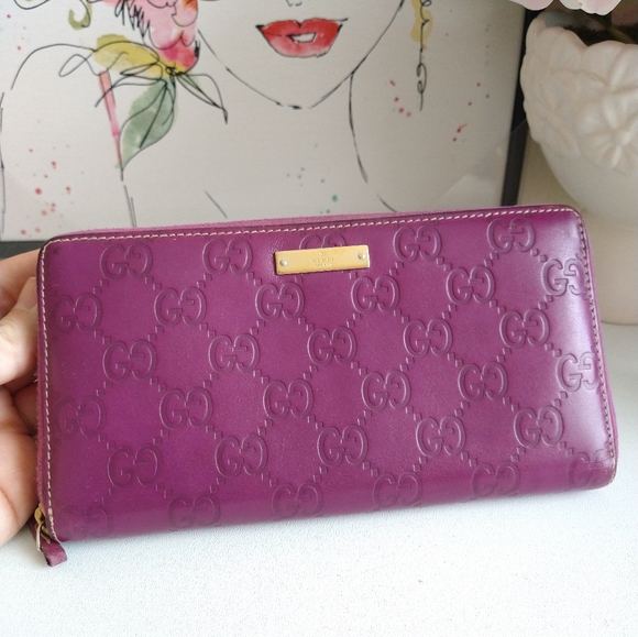 Gucci Purple GG Embossed Leather Zip Around Wallet - Picture 1 of 12